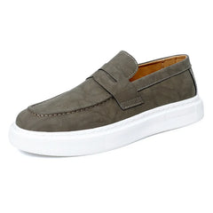 Men's Retro Trendy Cowhide Sports Sneakers Low-Top Slip-On Loafers Soft EVA Midsole Mesh Lining Autumn/Spring Fashion