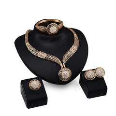 European & American Style Exaggerated Circular Jewelry 4-Piece Set for Women, Studded with Diamonds