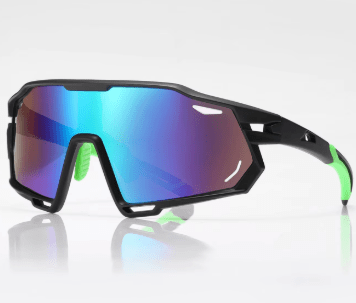 ME - TGE - 109 - MCROONS.COM