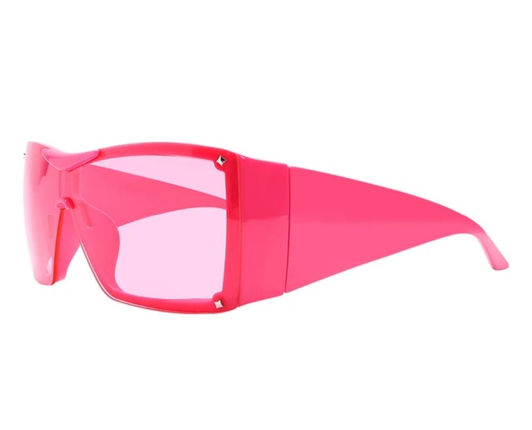 ME - YGG - 116 - MCROONS.COM