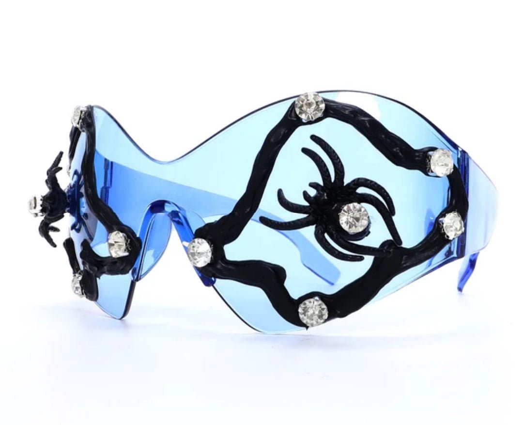 ME - YGG - 119 - MCROONS.COM