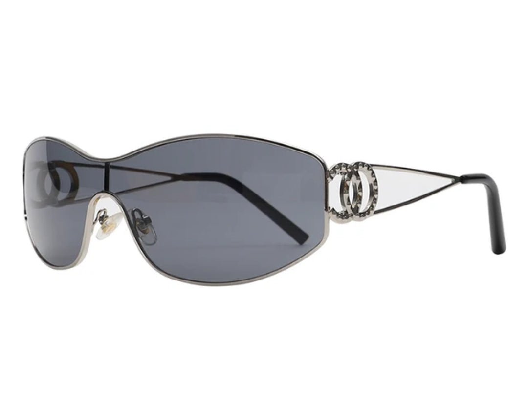 ME - YGG - 130 - MCROONS.COM