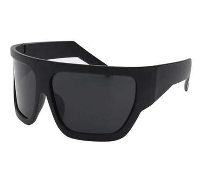 ME - YGG - 132 - MCROONS.COM