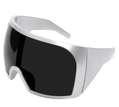 ME - YGG - 136 - MCROONS.COM