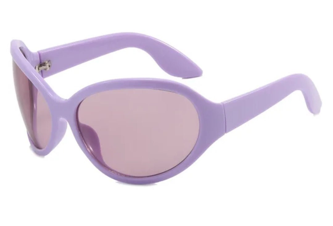 ME - YGG - 139 - MCROONS.COM