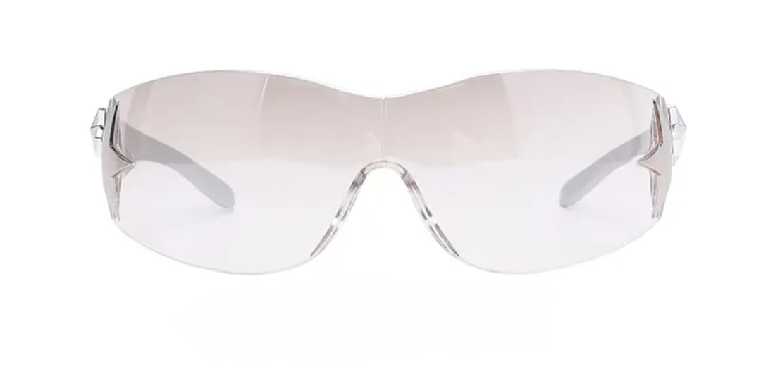 ME - YGG - 147 - MCROONS.COM