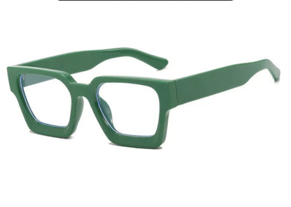 ME - YGG - 150 - MCROONS.COM