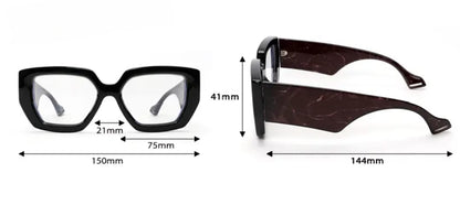 ME - YGG - 153 - MCROONS.COM