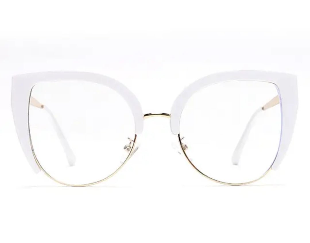 ME - YGG - 161 - MCROONS.COM