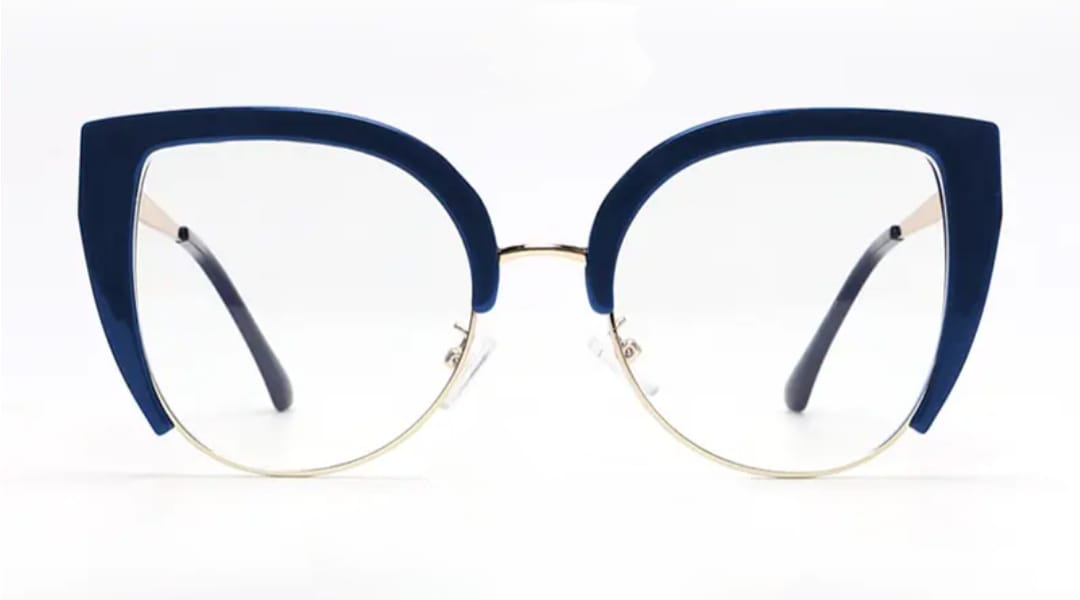 ME - YGG - 161 - MCROONS.COM