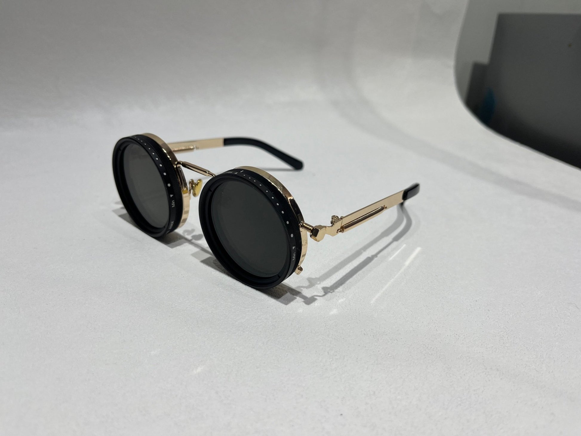 ME - ZQS - 110 - MCROONS.COM